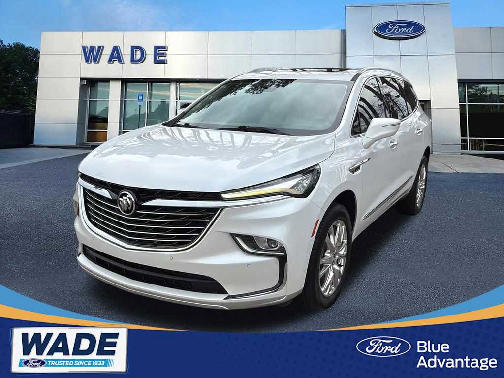 2023 Buick Enclave Essence