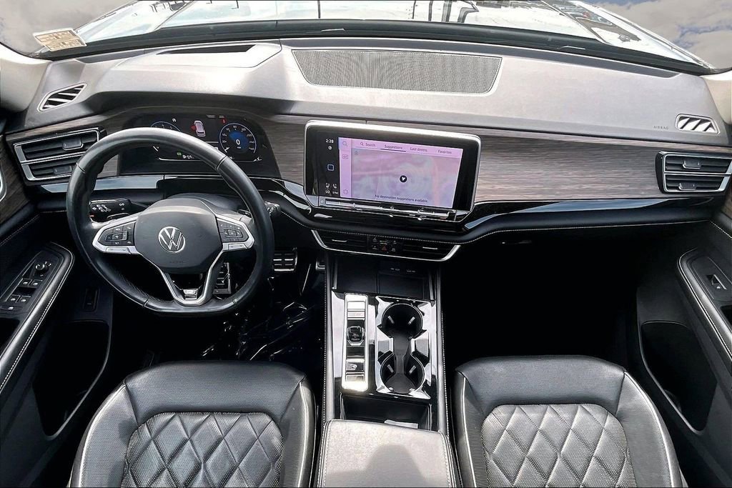 2024 Volkswagen Atlas SEL Premium R-Line