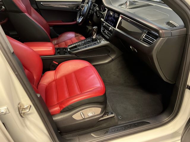 2021 Porsche Macan GTS