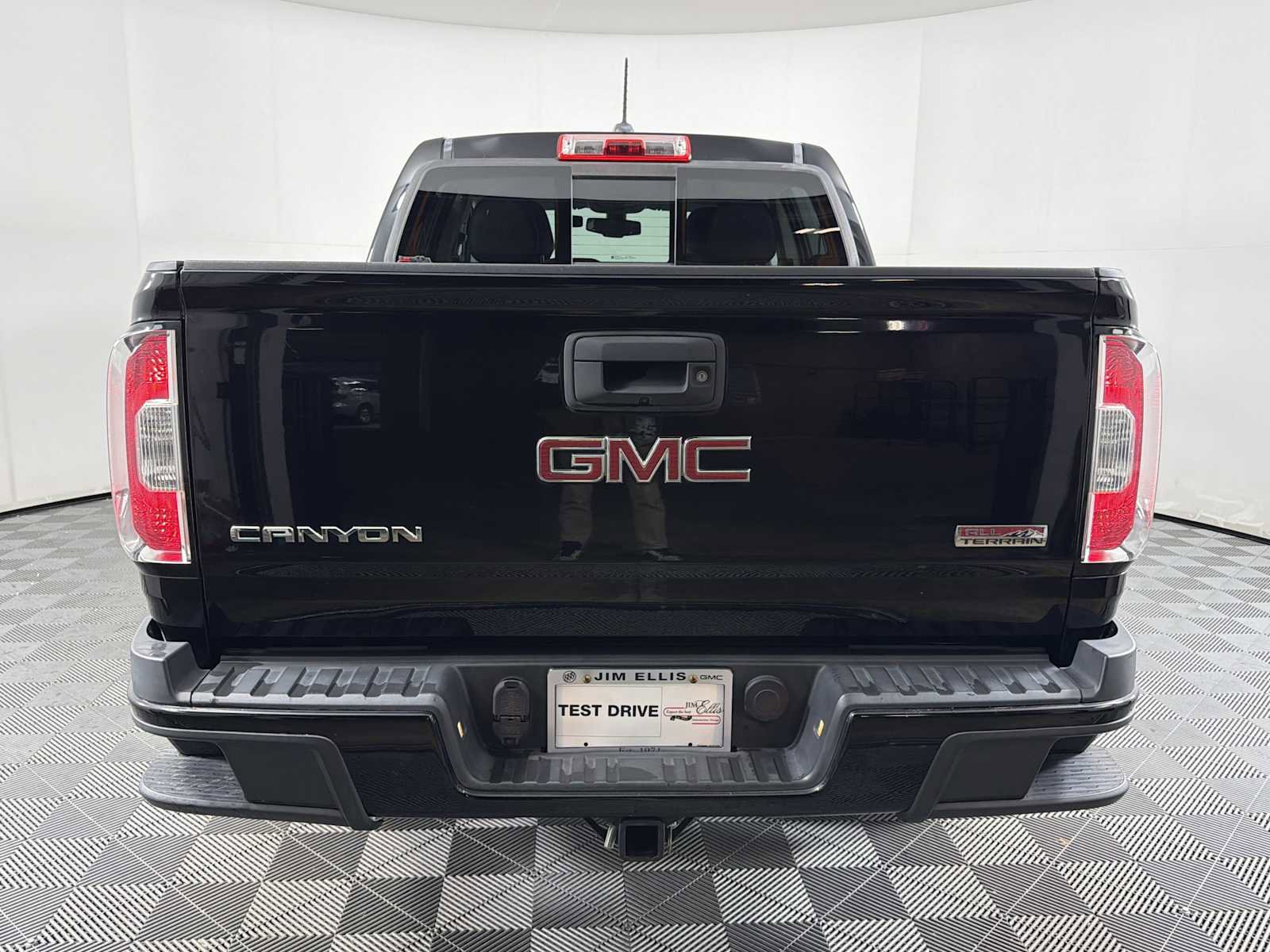 2016 GMC Canyon SLE