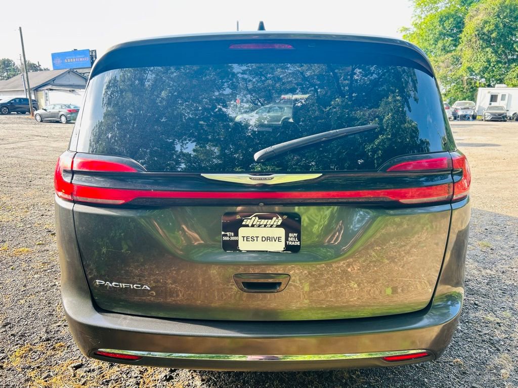 2022 Chrysler Pacifica Touring-L