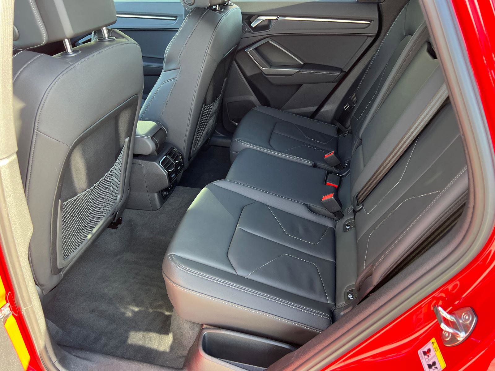 2025 Audi Q3 2.0T Premium