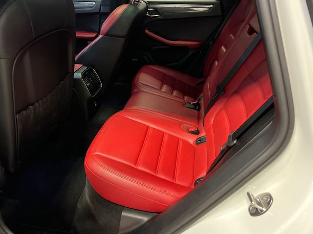 2021 Porsche Macan GTS