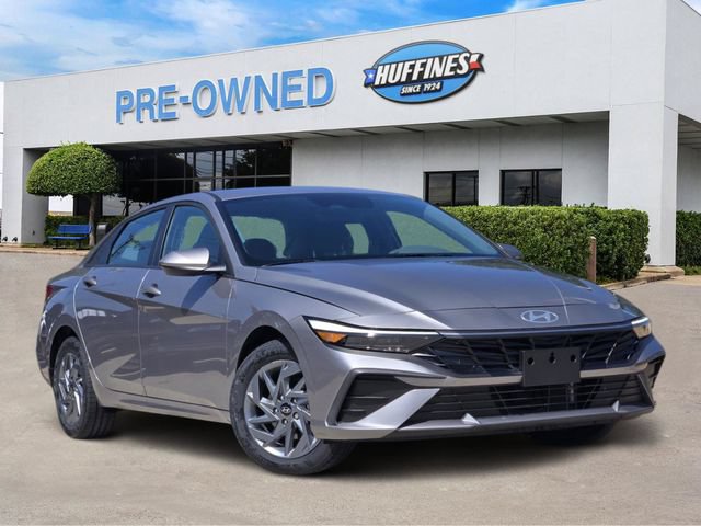 Certified 2025 Hyundai Elantra Hybrid