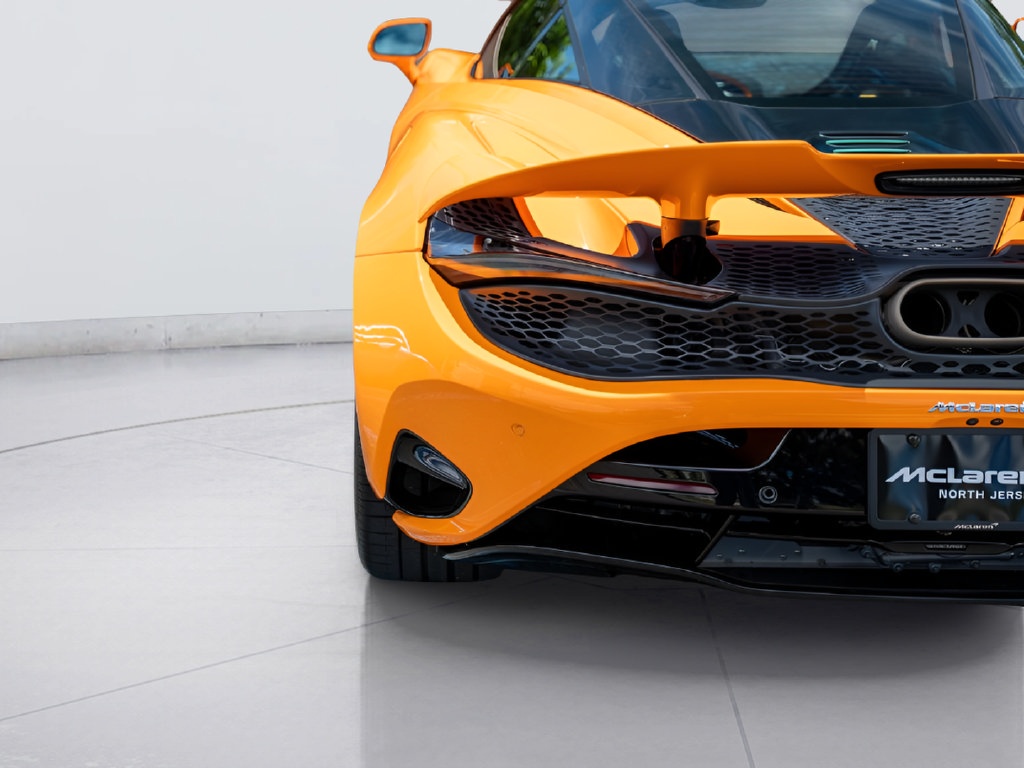 New 2027 McLaren 750S photo 26