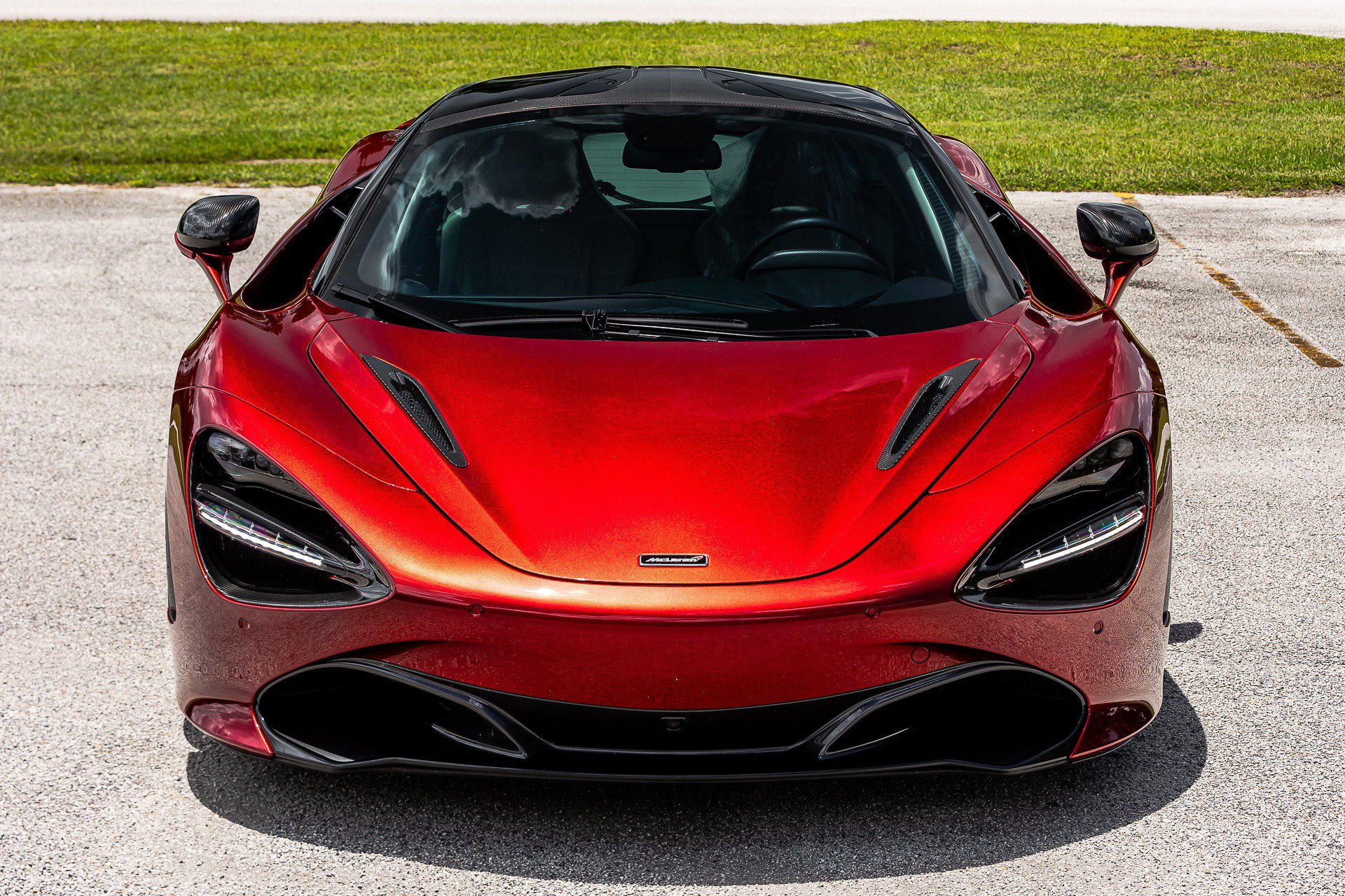 Used 2018 McLaren 720S Luxury photo 23