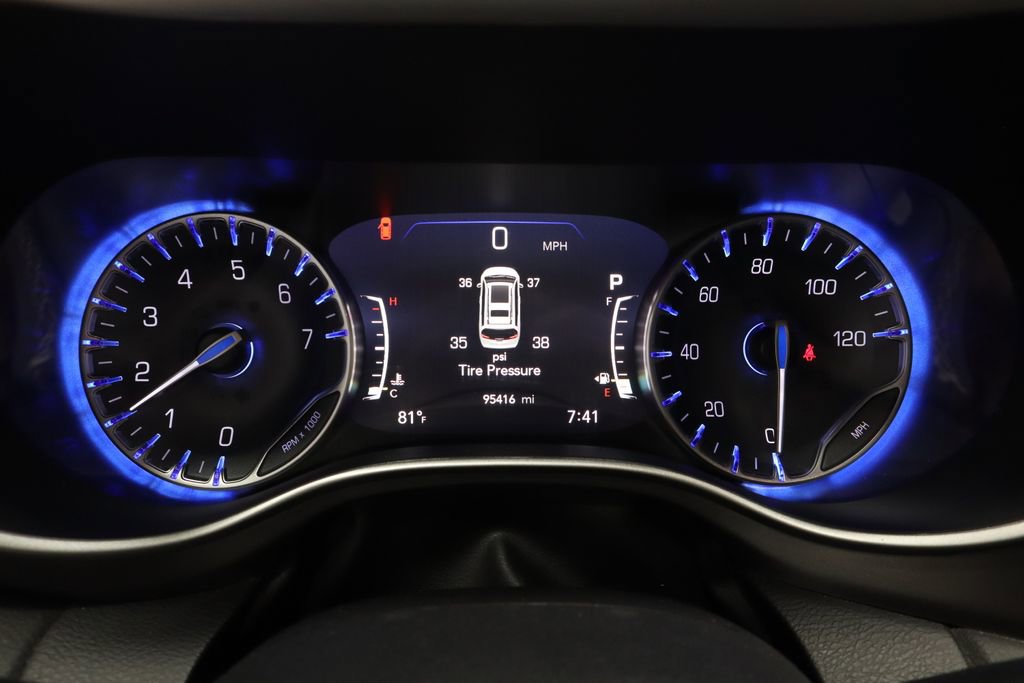 2022 Chrysler Pacifica Touring-L