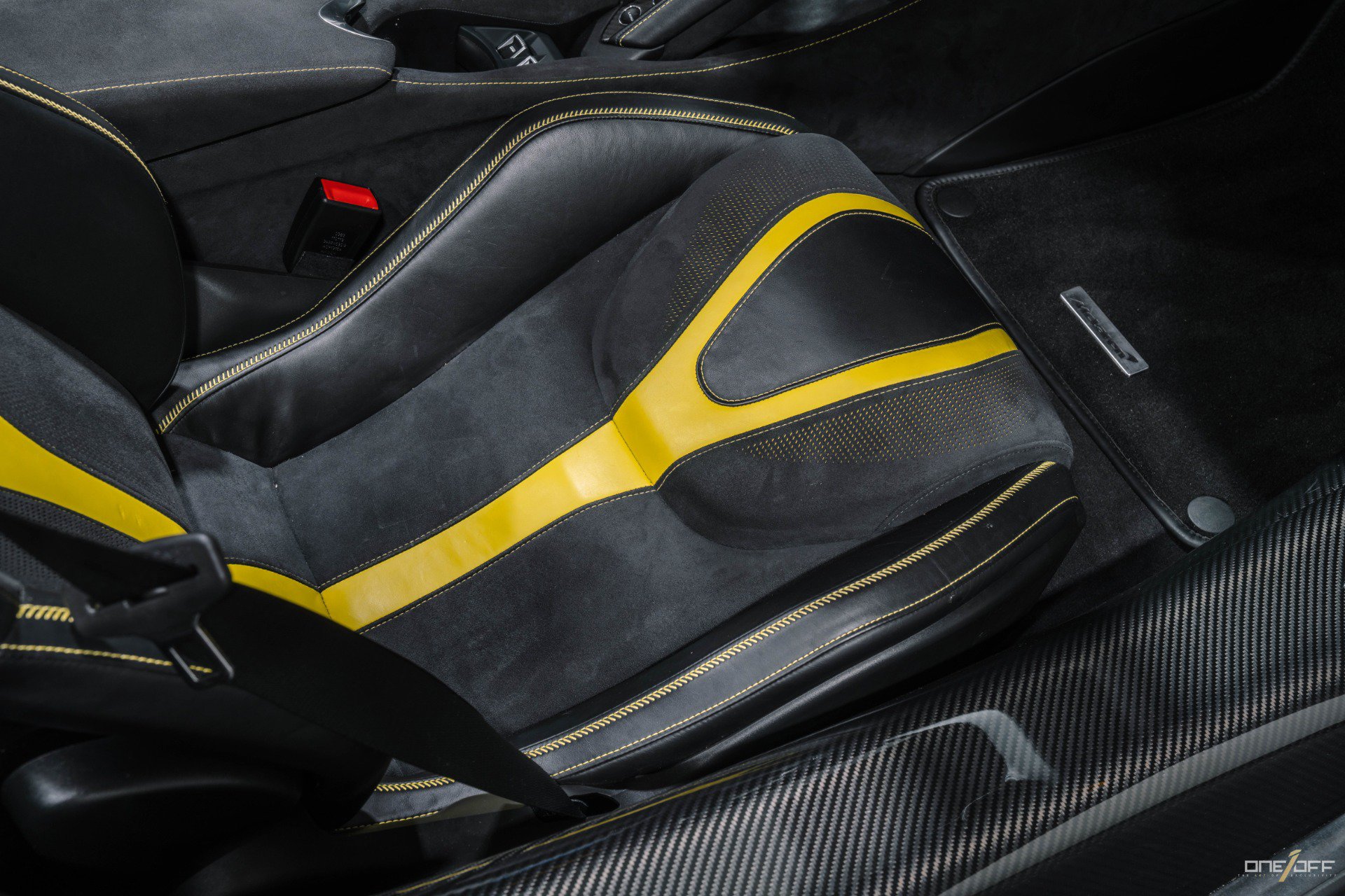 Used 2020 McLaren 720S Performance photo 35