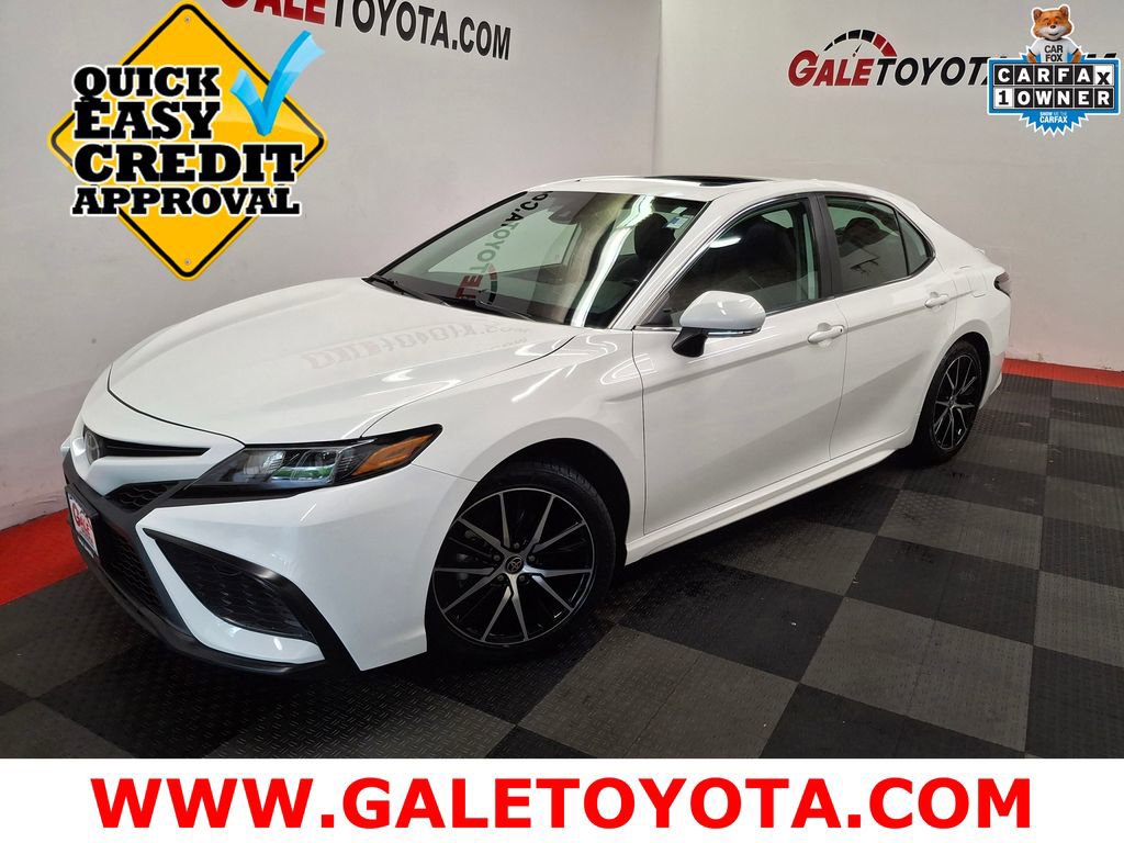 Used 2023 Toyota Camry SE