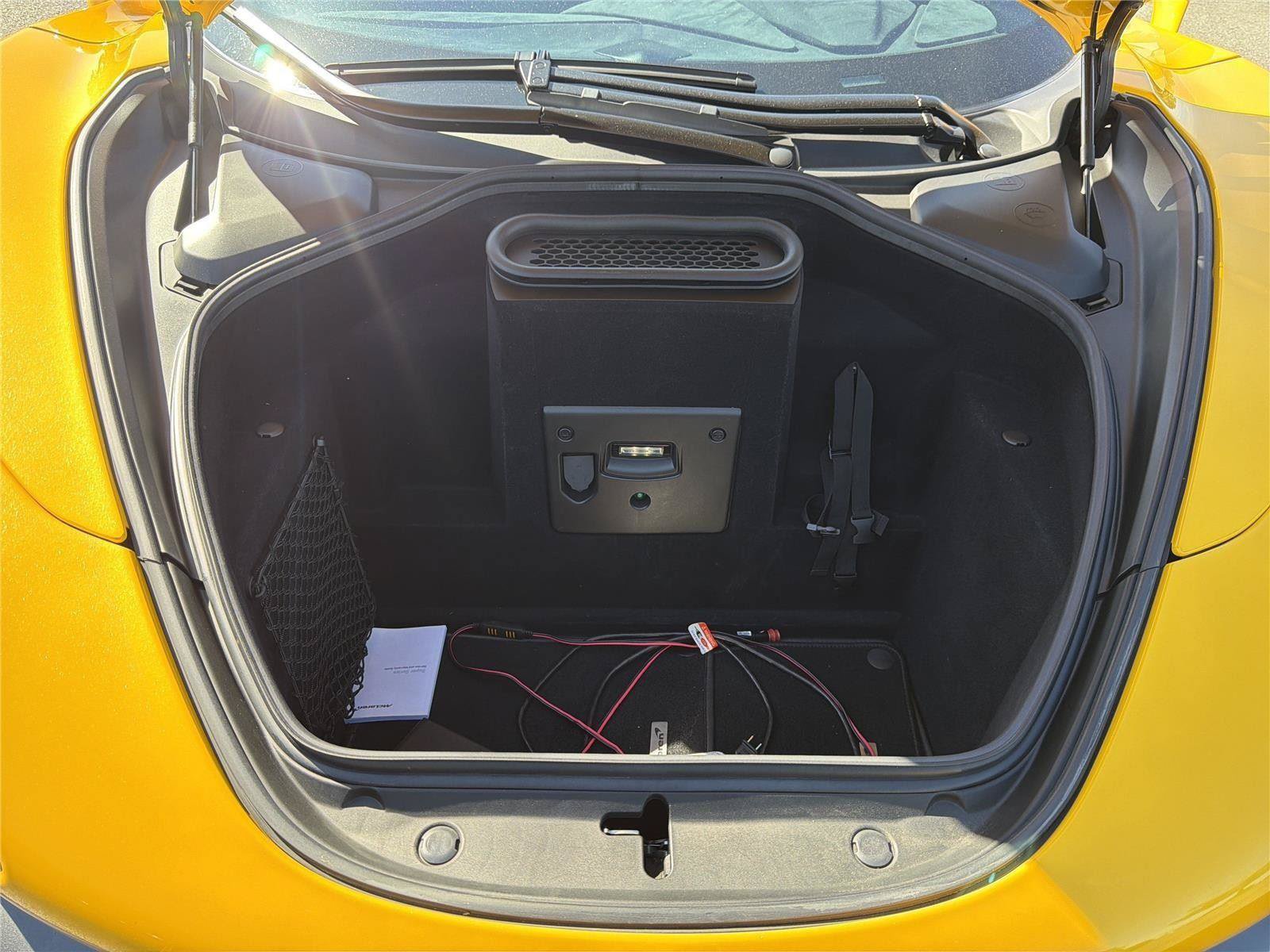 Used 2019 McLaren 720S photo 28