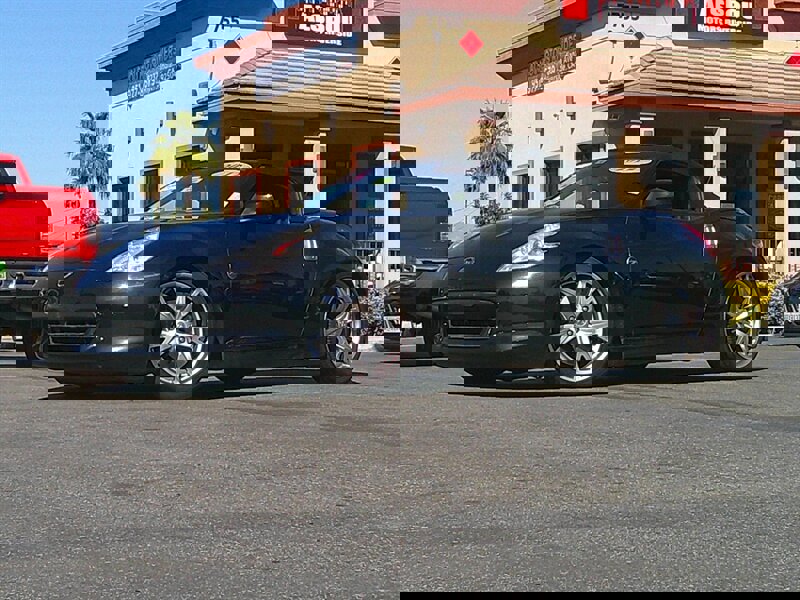 Used 2012 Nissan 370Z Touring w/ Sport Pkg