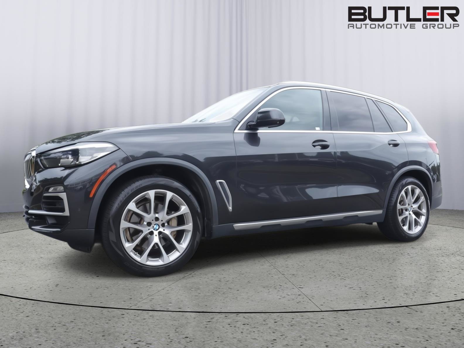 Used 2021 BMW X5 sDrive40i w/ Premium Package 2