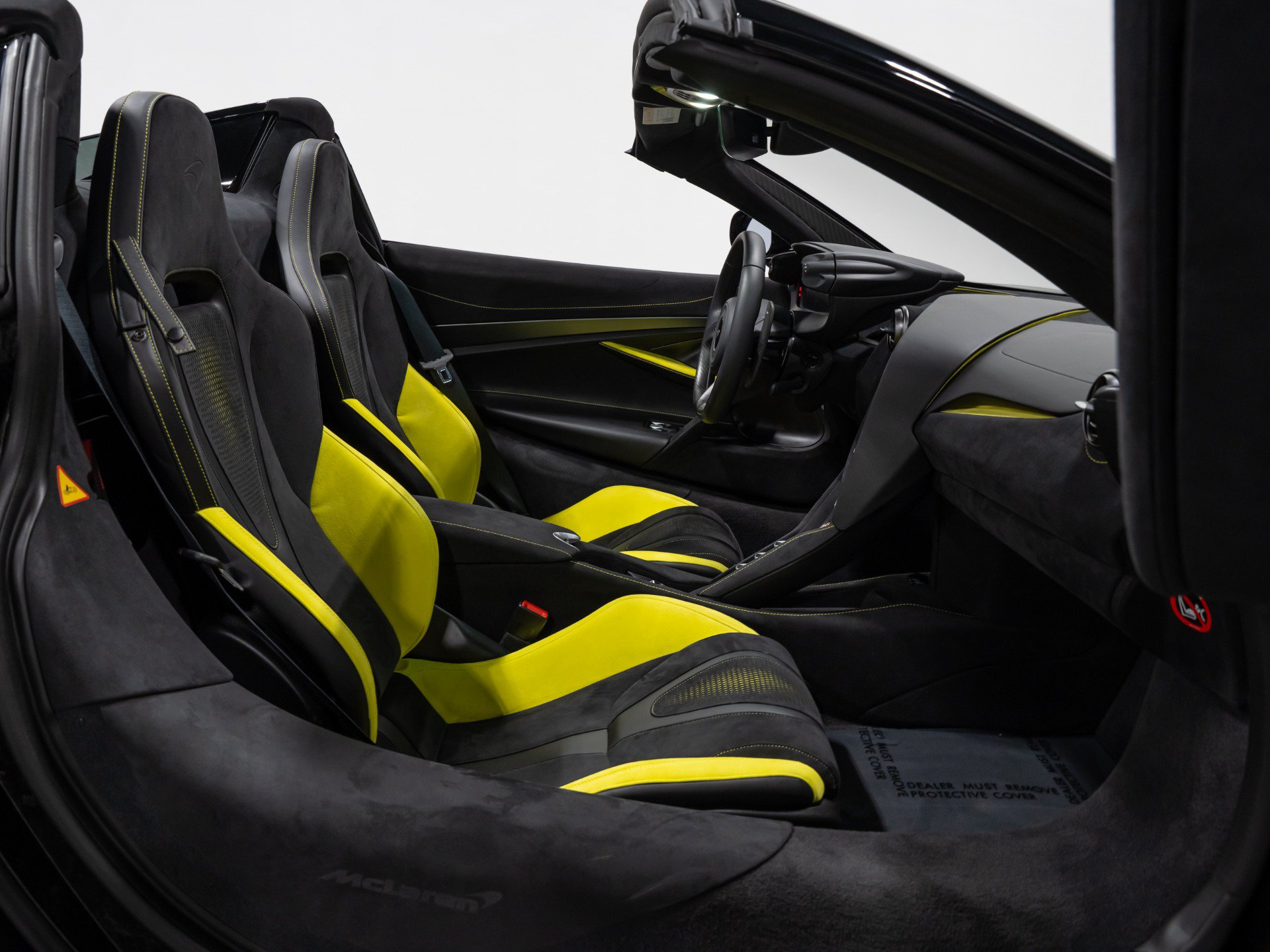 Used 2025 McLaren 750S Spider photo 79