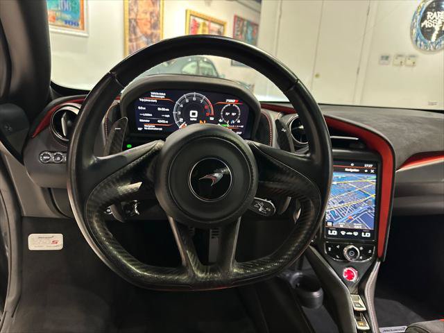 Used 2020 McLaren 720S Luxury photo 15