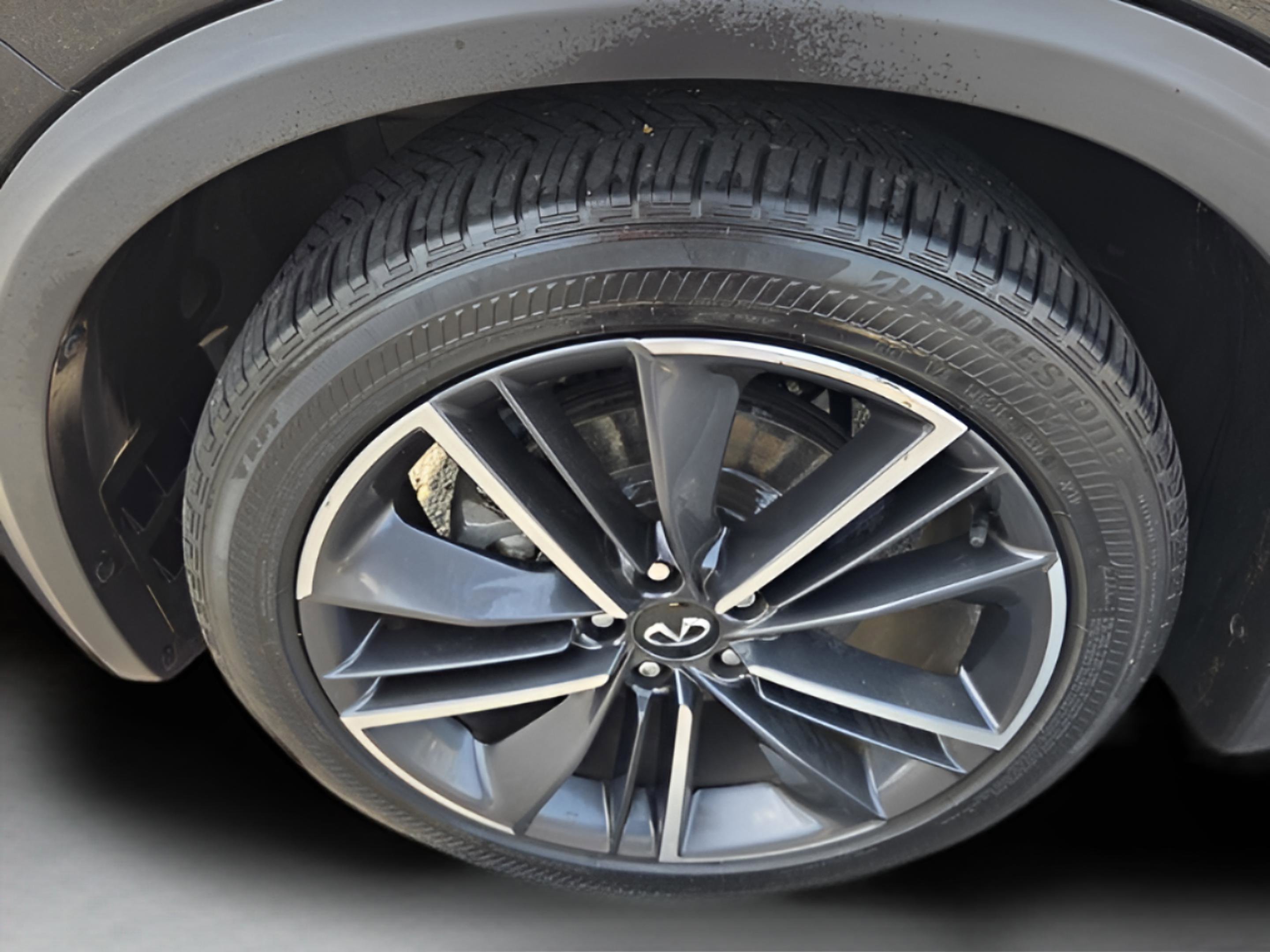 2023 INFINITI Qx50 Sport