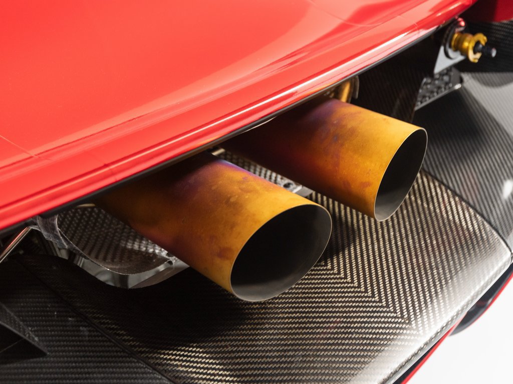 Used 2015 McLaren P1 photo 93