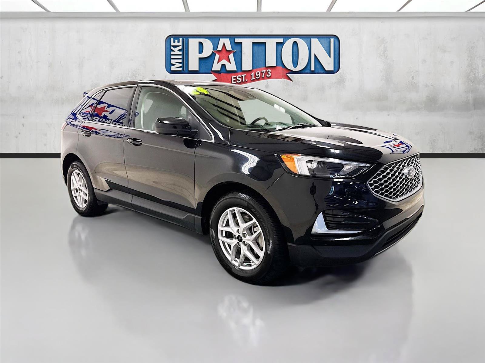 Used 2024 Ford Edge SEL