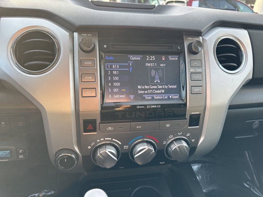 2014 Toyota Tundra SR5