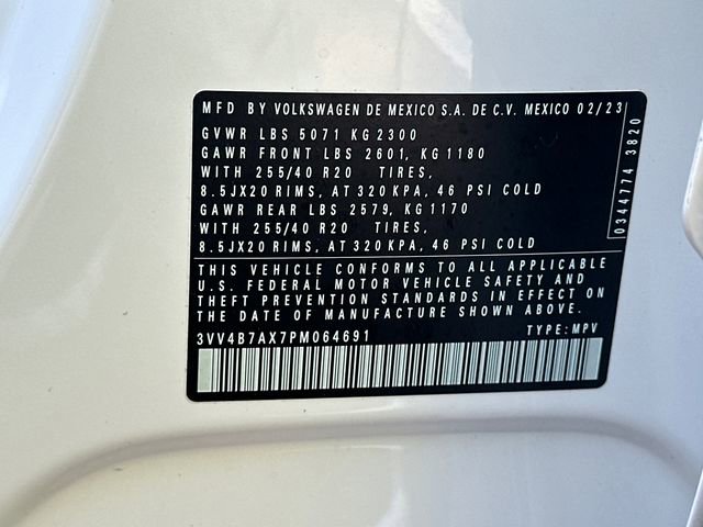 2023 Volkswagen Tiguan SEL R-Line