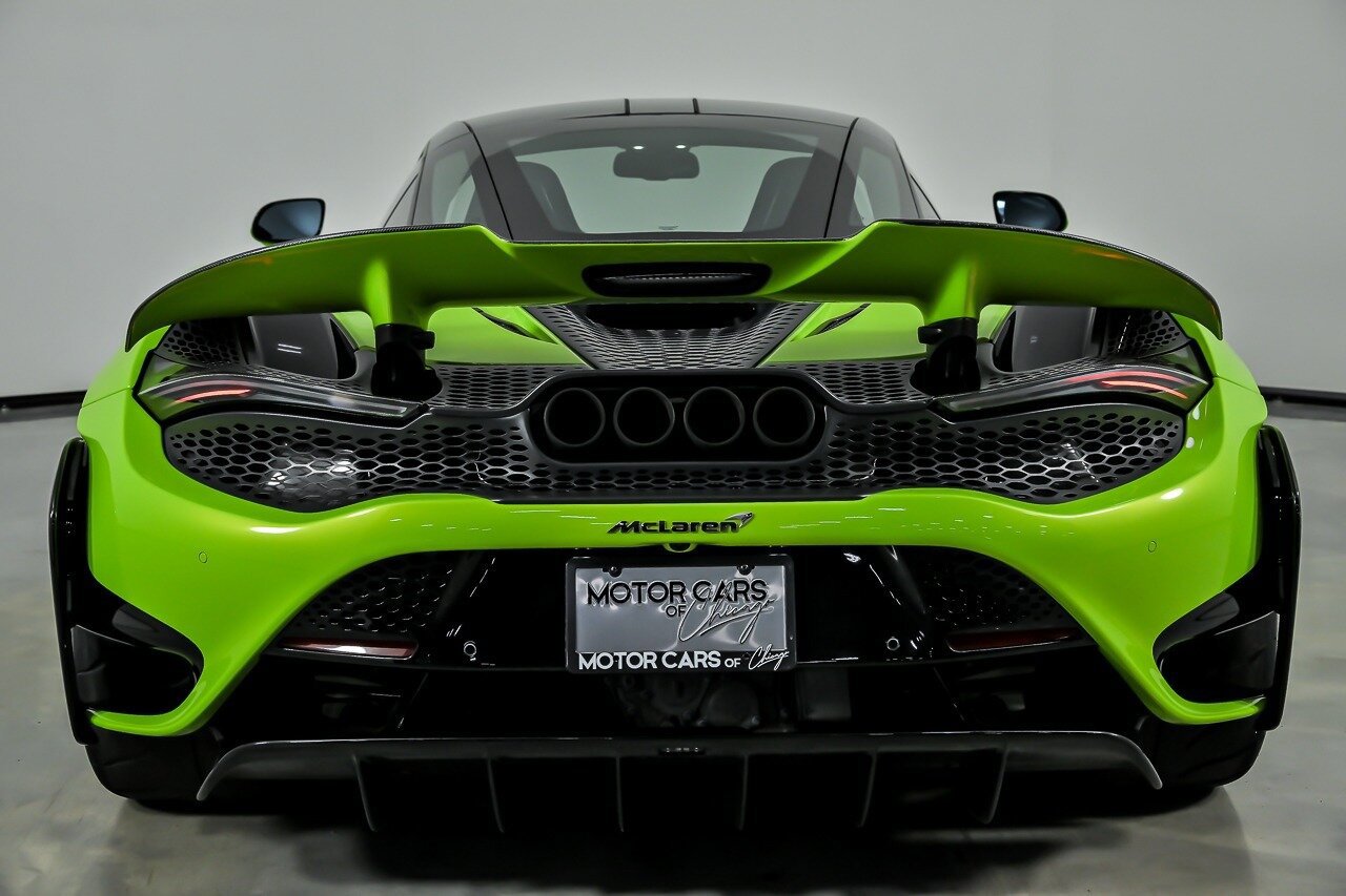 Used 2021 McLaren 765LT photo 11