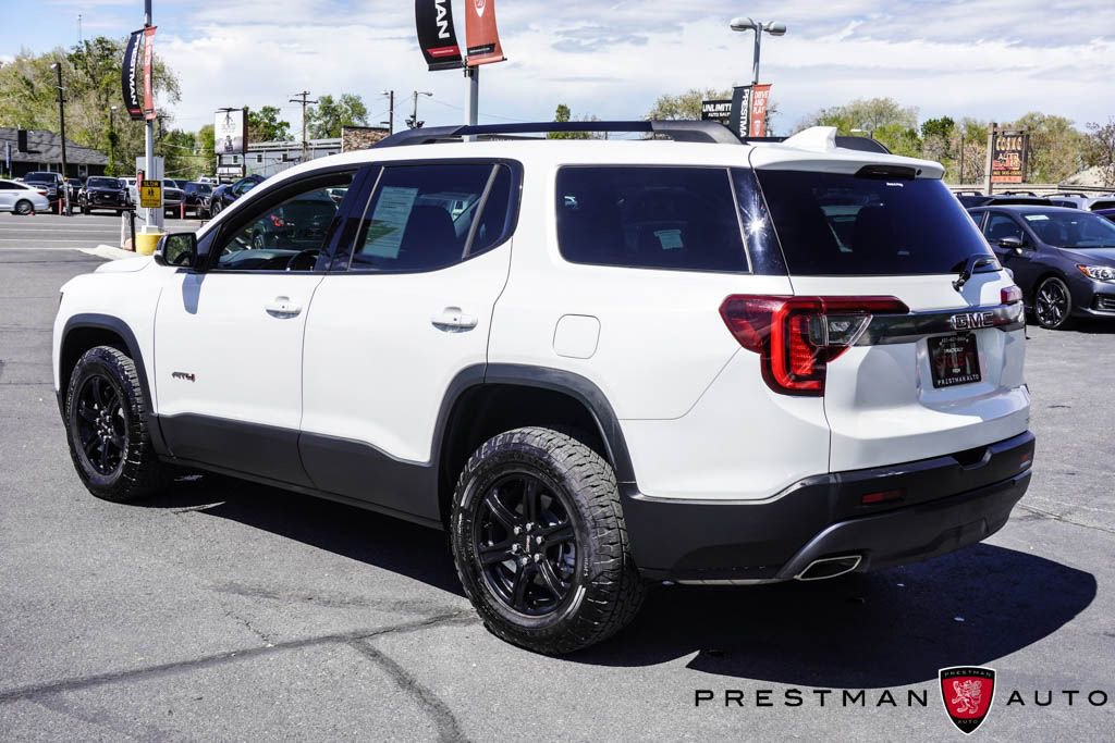2023 GMC Acadia AT4