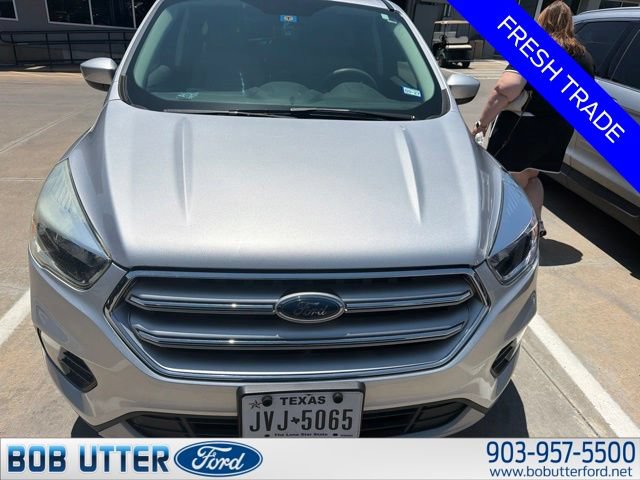 Used 2017 Ford Escape SE