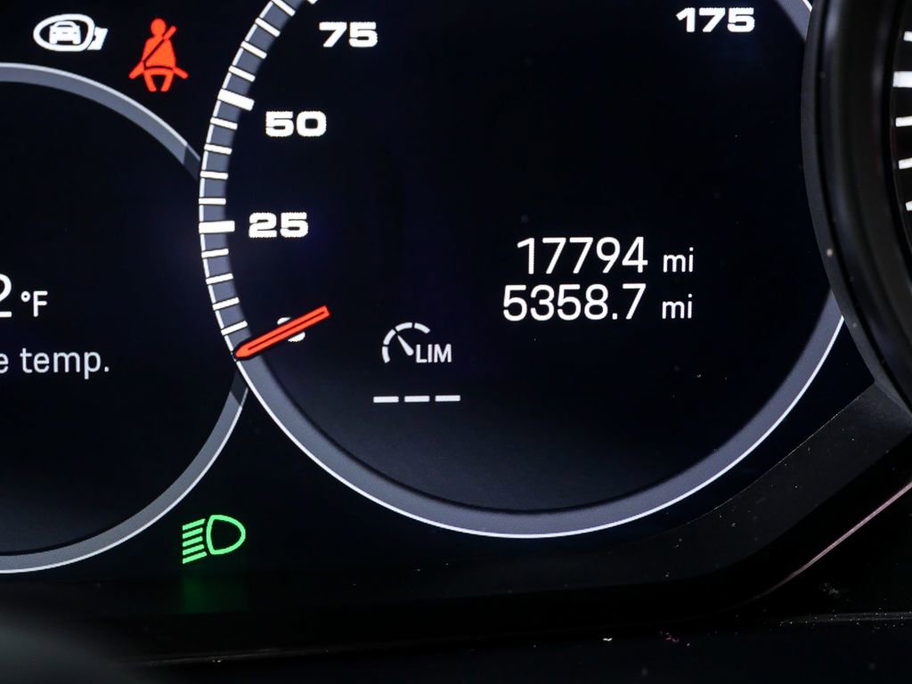 2022 Porsche Cayenne