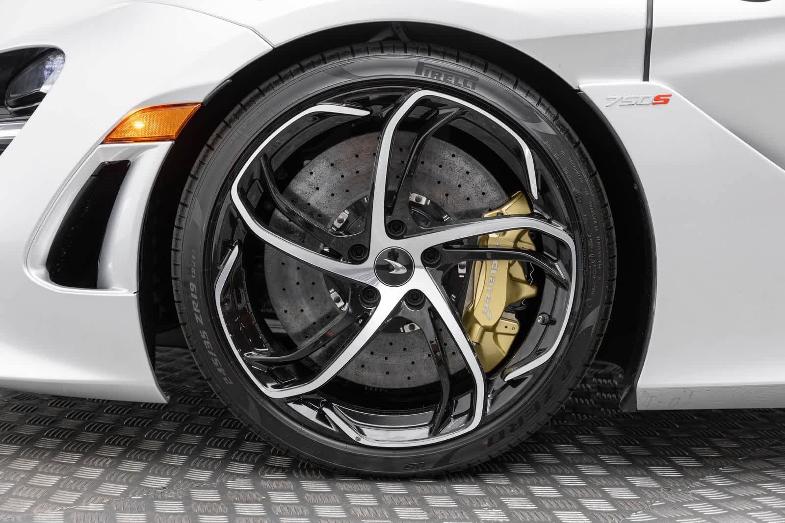New 2027 McLaren 750S Spider photo 8