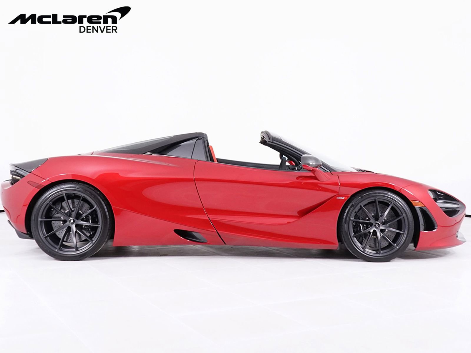Used 2020 McLaren 720S Spider photo 9
