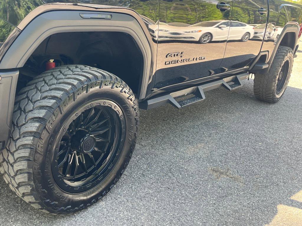 2024 GMC Sierra 2500 Denali