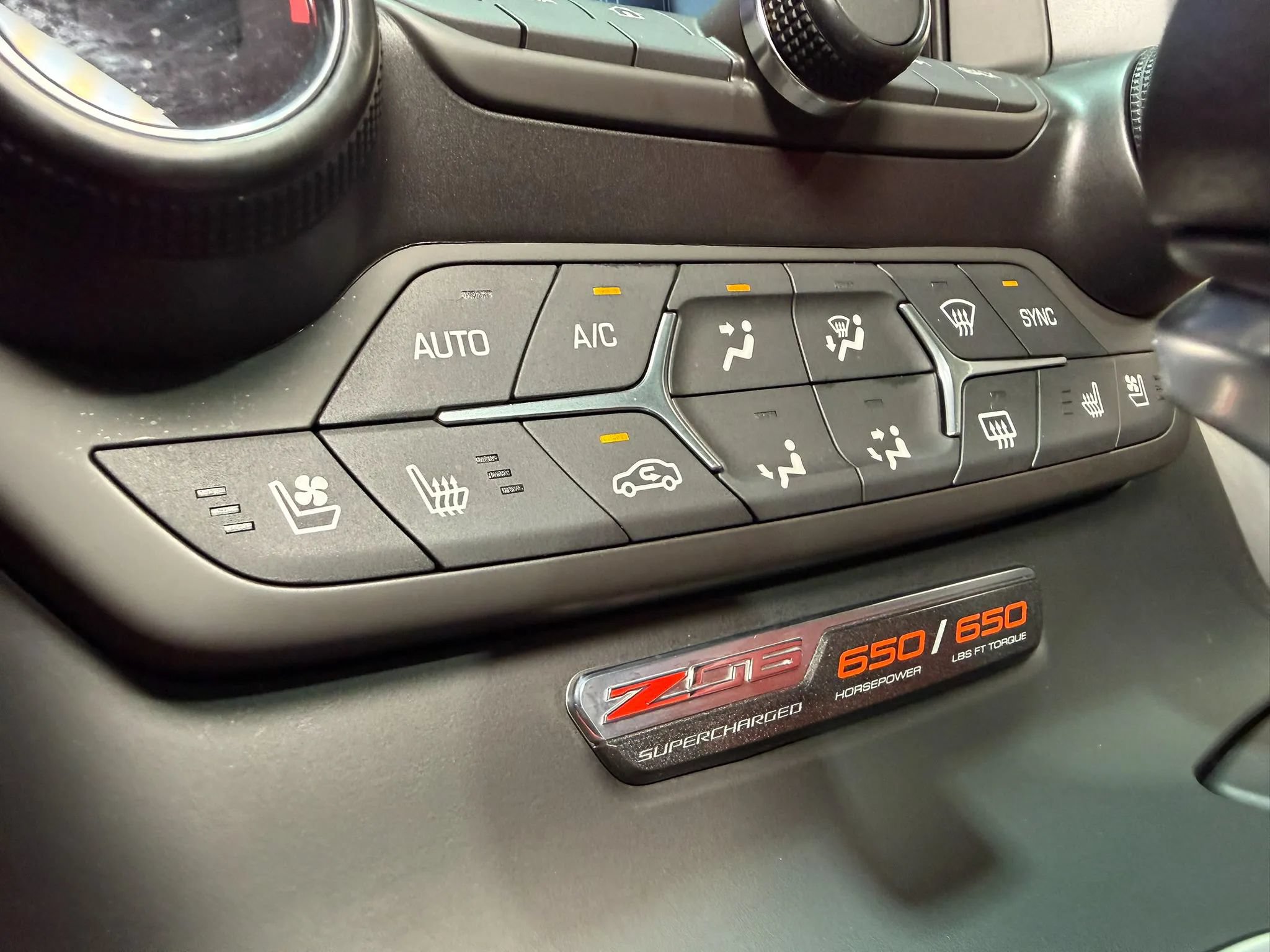 2016 Chevrolet Corvette 2LZ - Photo 23