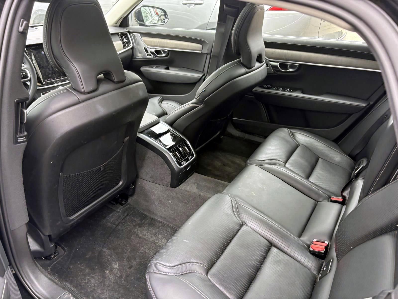 2023 Volvo S90 B6 Ultimate