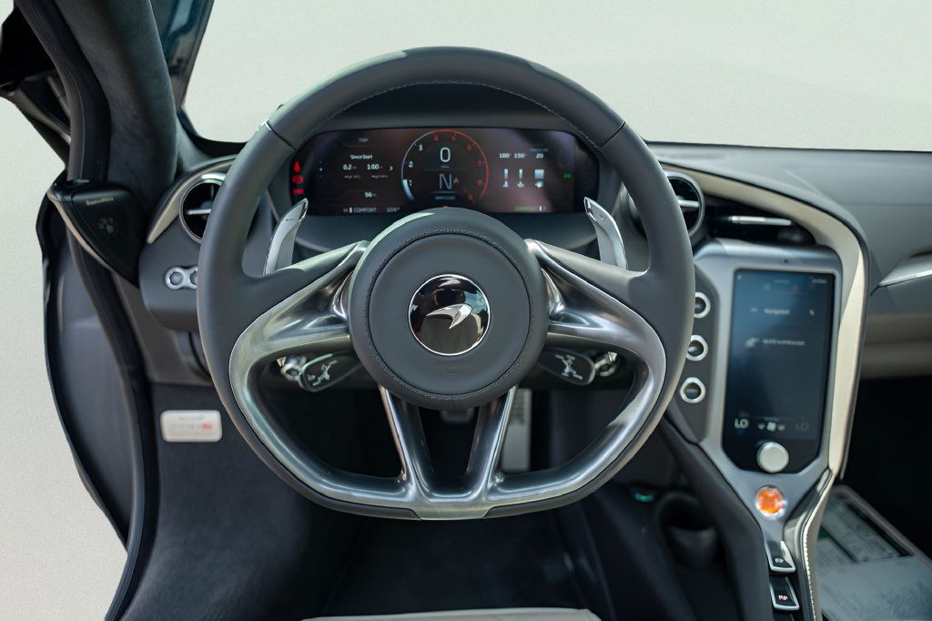 New 2026 McLaren 750S photo 41