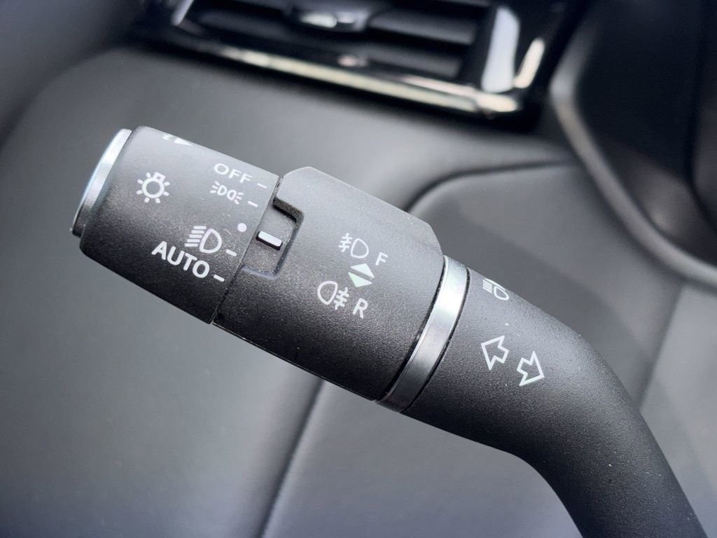 2024 Land Rover Range Rover Velar Dynamic HSE