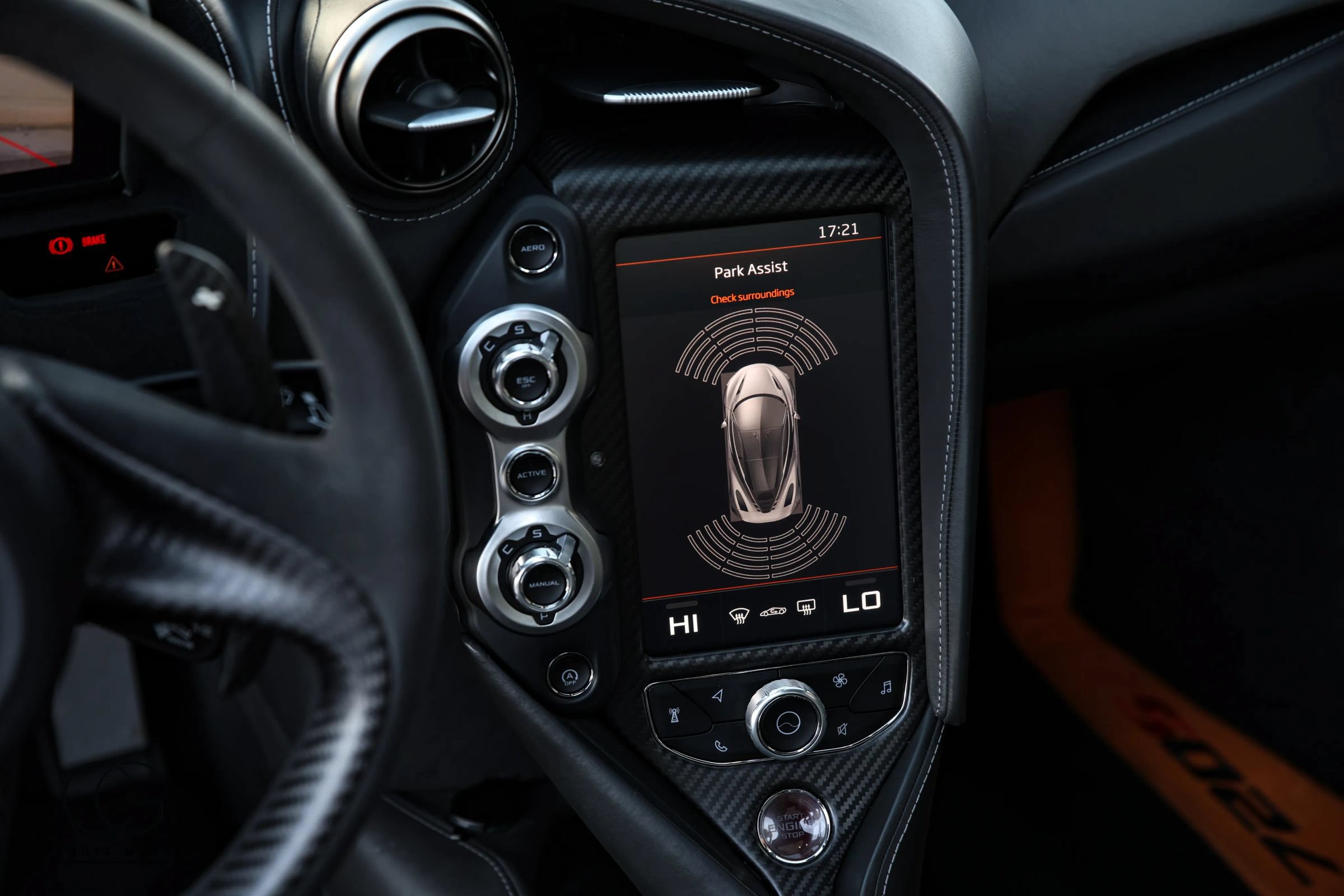 Used 2018 McLaren 720S photo 29