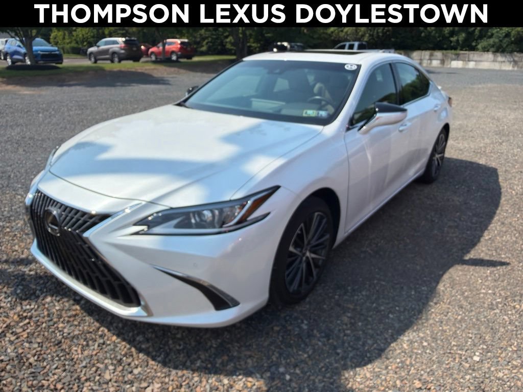 Used 2025 Lexus ES 350 w/ Premium Package