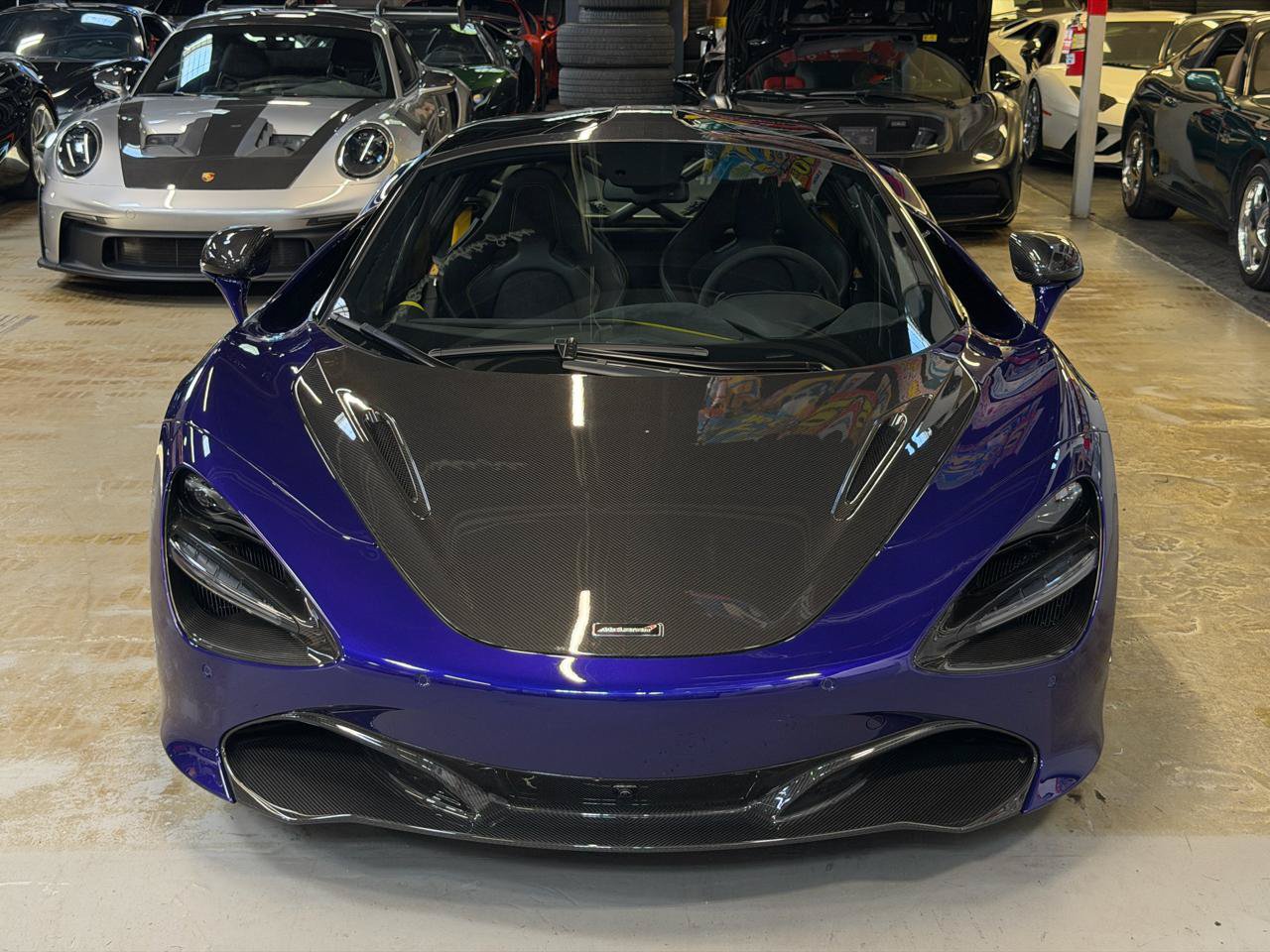 Used 2018 McLaren 720S photo 3