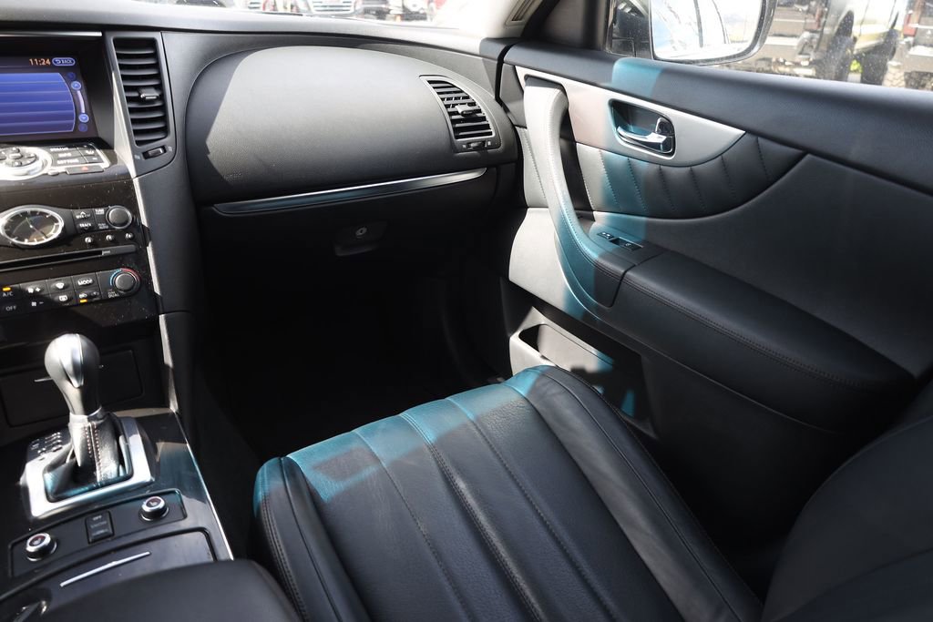 2017 INFINITI Qx70 AWD