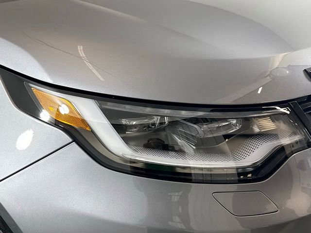 2025 Land Rover Discovery Dynamic SE