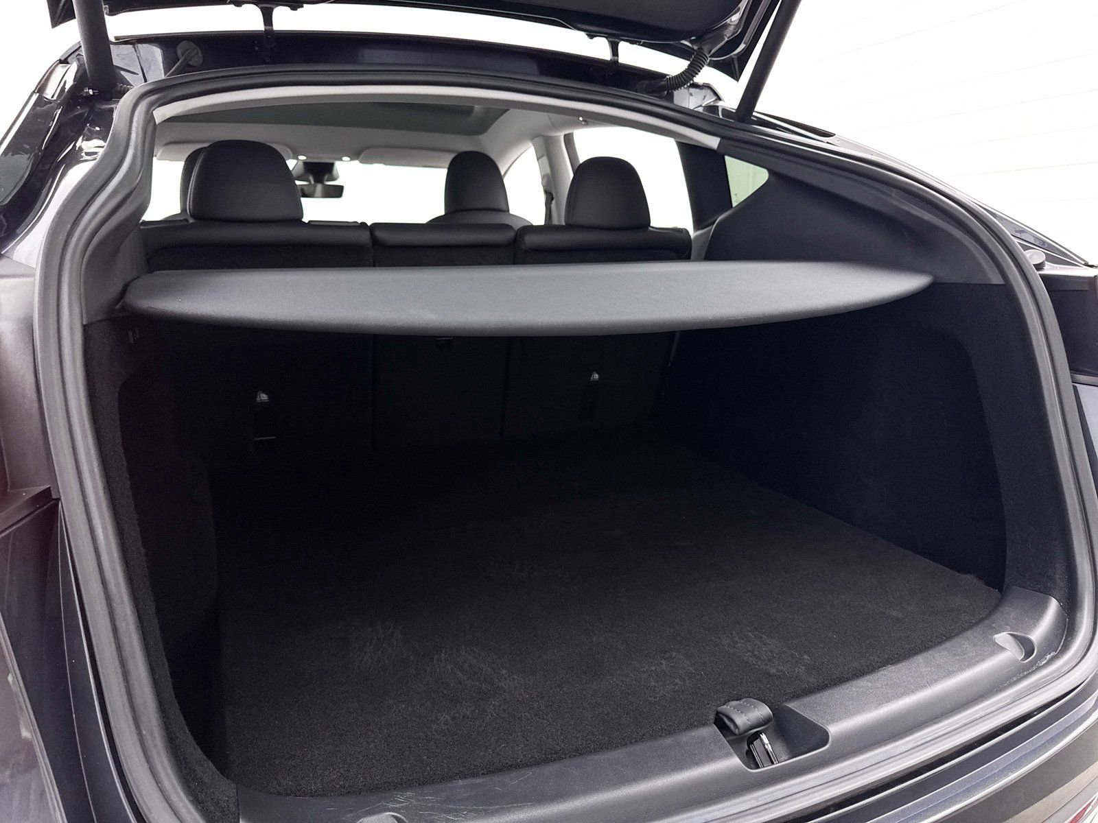 2024 Tesla Model Y Performance