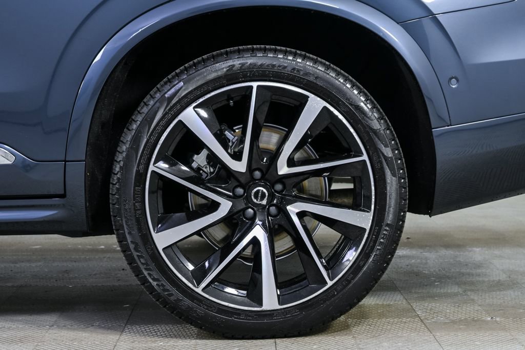 2023 Volvo Xc90 B5 Plus