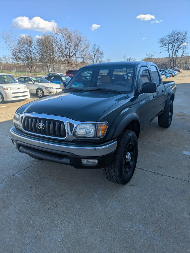 Used 2002 Toyota Tacoma w/ SR5 Package