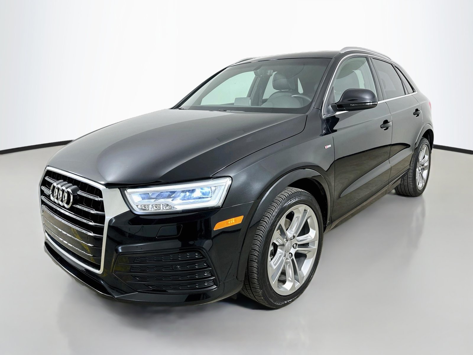 Used 2016 Audi Q3 2.0T Prestige w/ Prestige Package