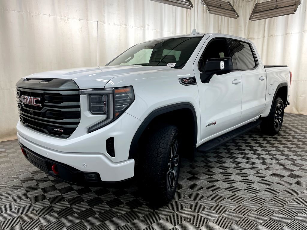 2024 GMC Sierra 1500 AT4