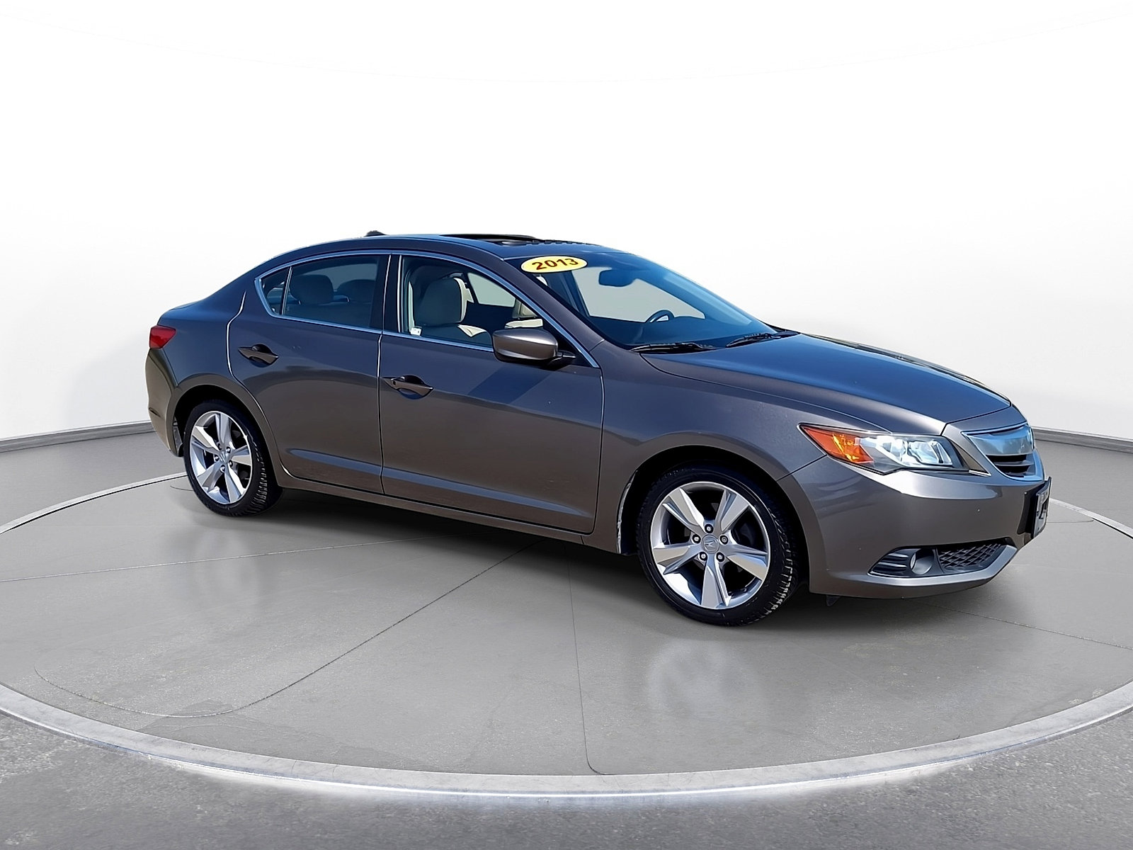 2013 Acura ILX w/ Technology Package