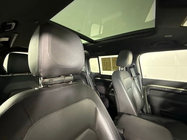 2023 Land Rover Defender 110 X-Dynamic SE