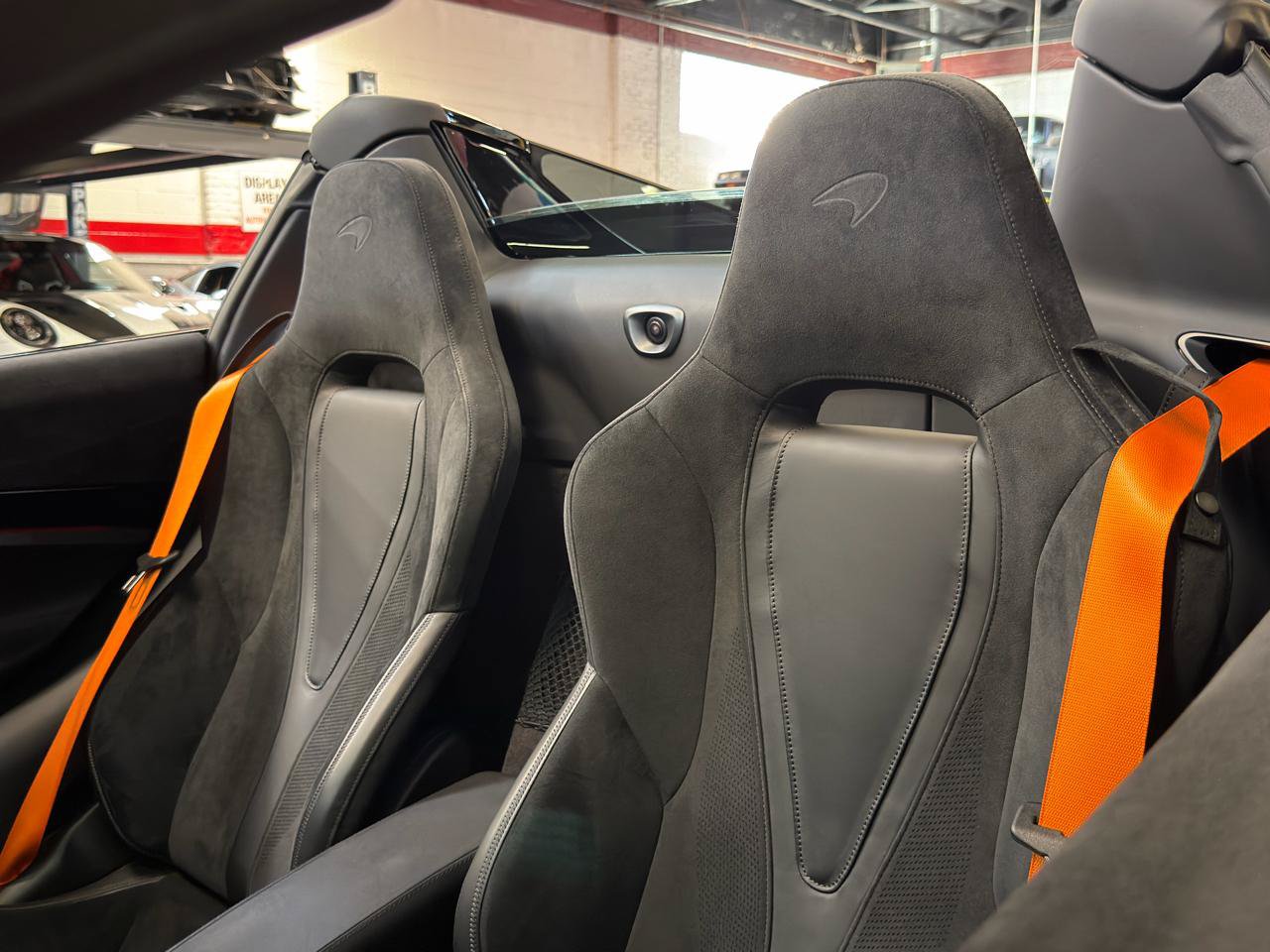 Used 2022 McLaren 720S Performance photo 24