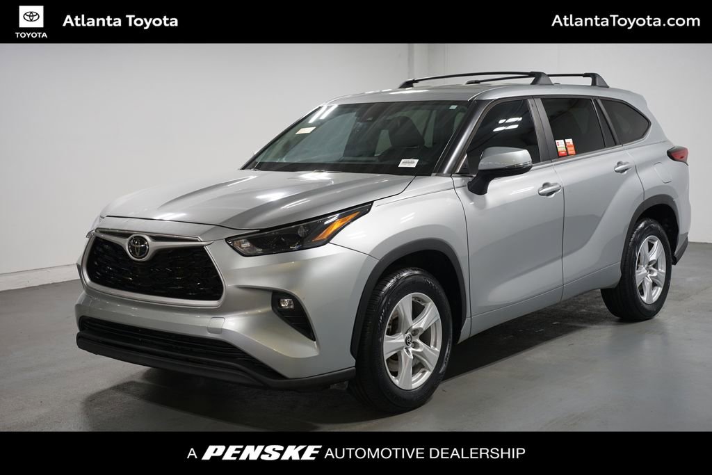 2023 Toyota Highlander LE