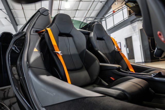 Used 2020 McLaren 600LT Spider photo 48