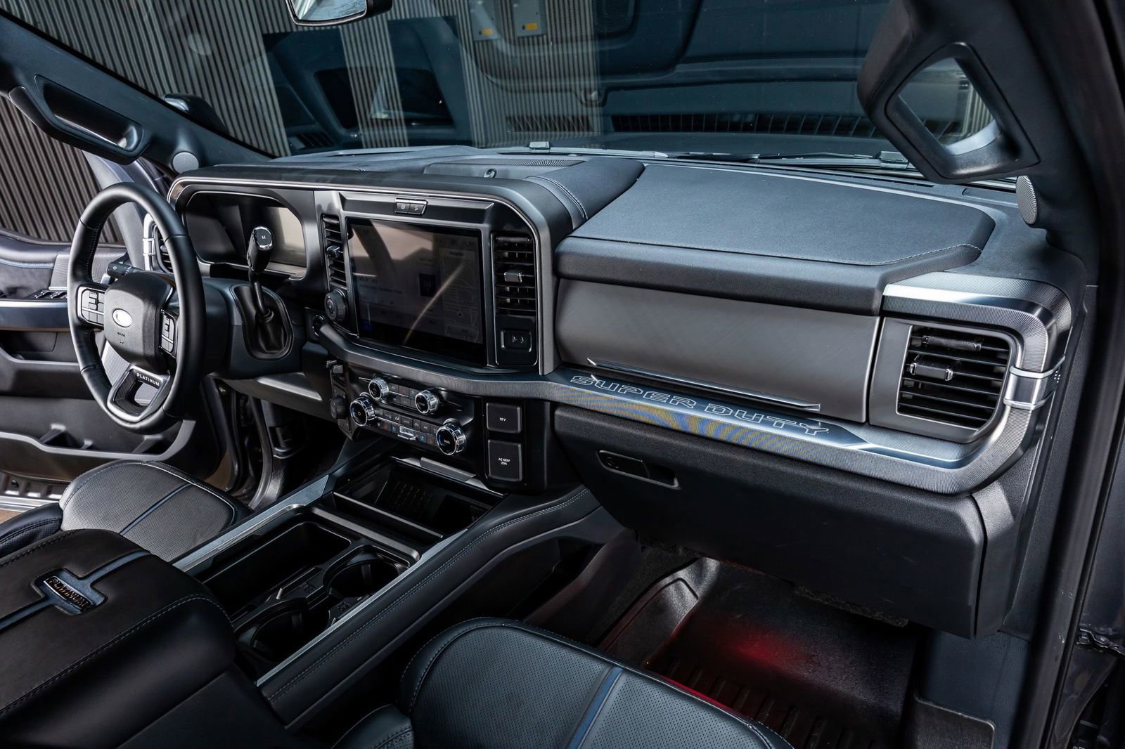 2025 Ford F250 Platinum